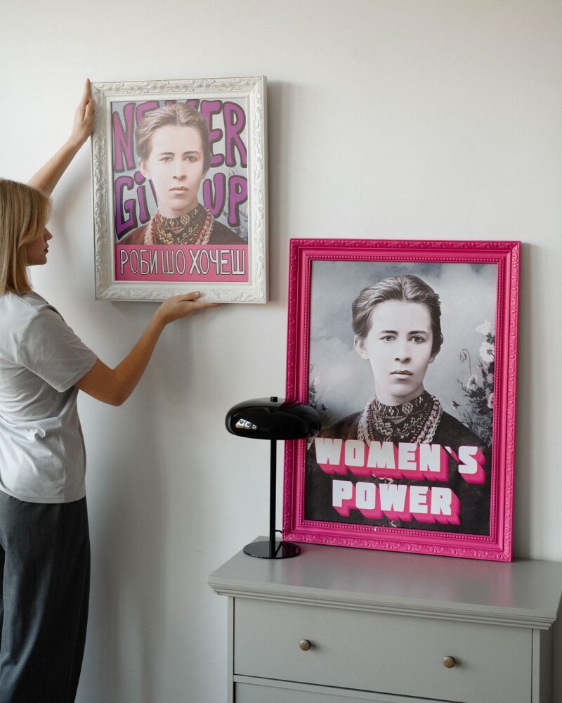 Картина «Women's Power», кадр 6