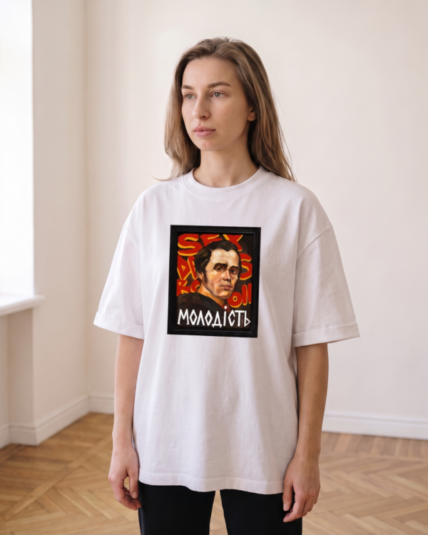 Футболка «Молодість»