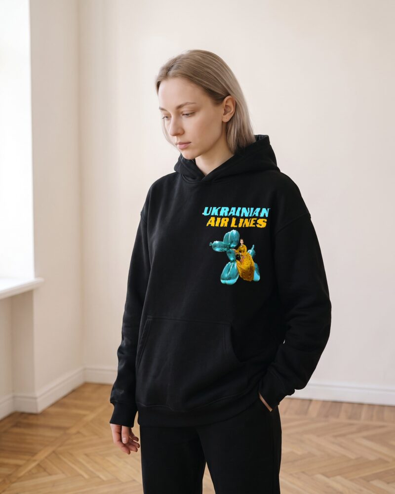 Худі «Ukraine begins with you», кадр 2